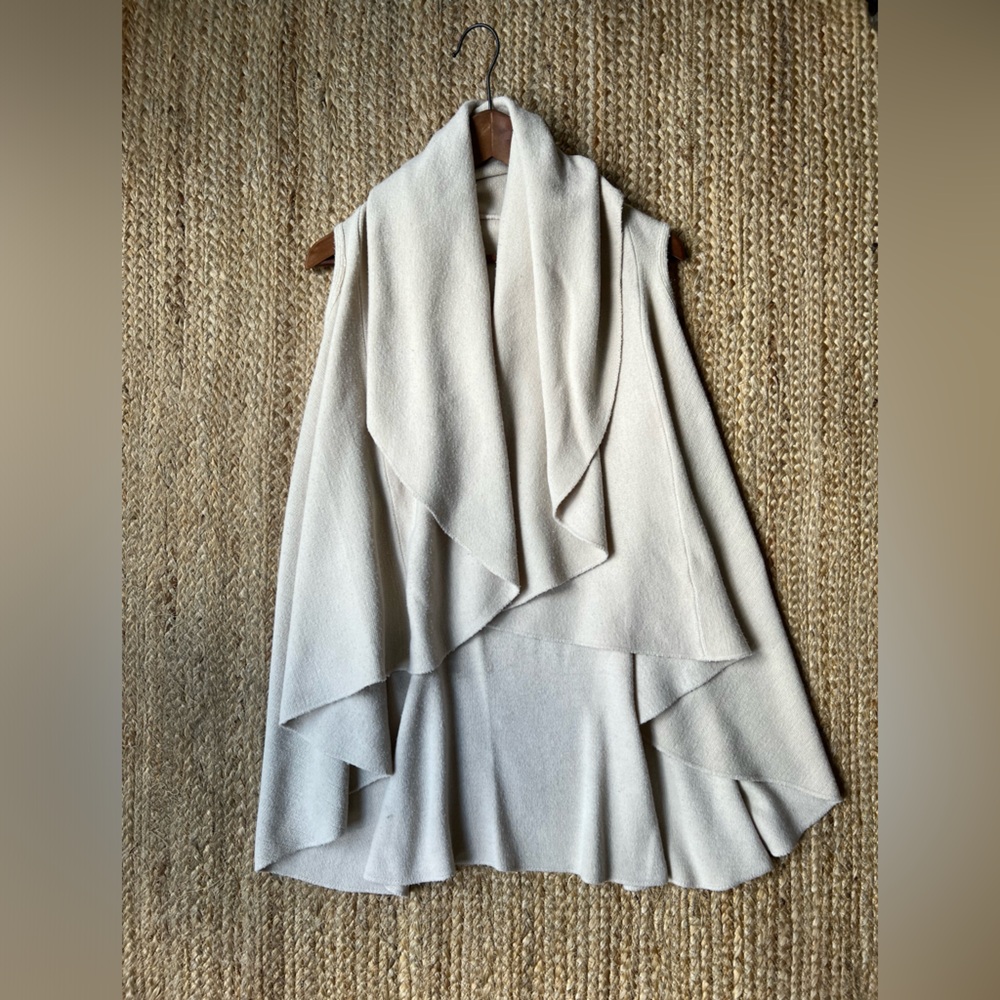 Duster Vest Cream Size Small/Medium
